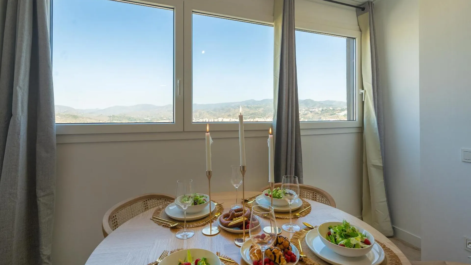 Xpce Urban 9 Malaga Skyline - Parking Free Apartment