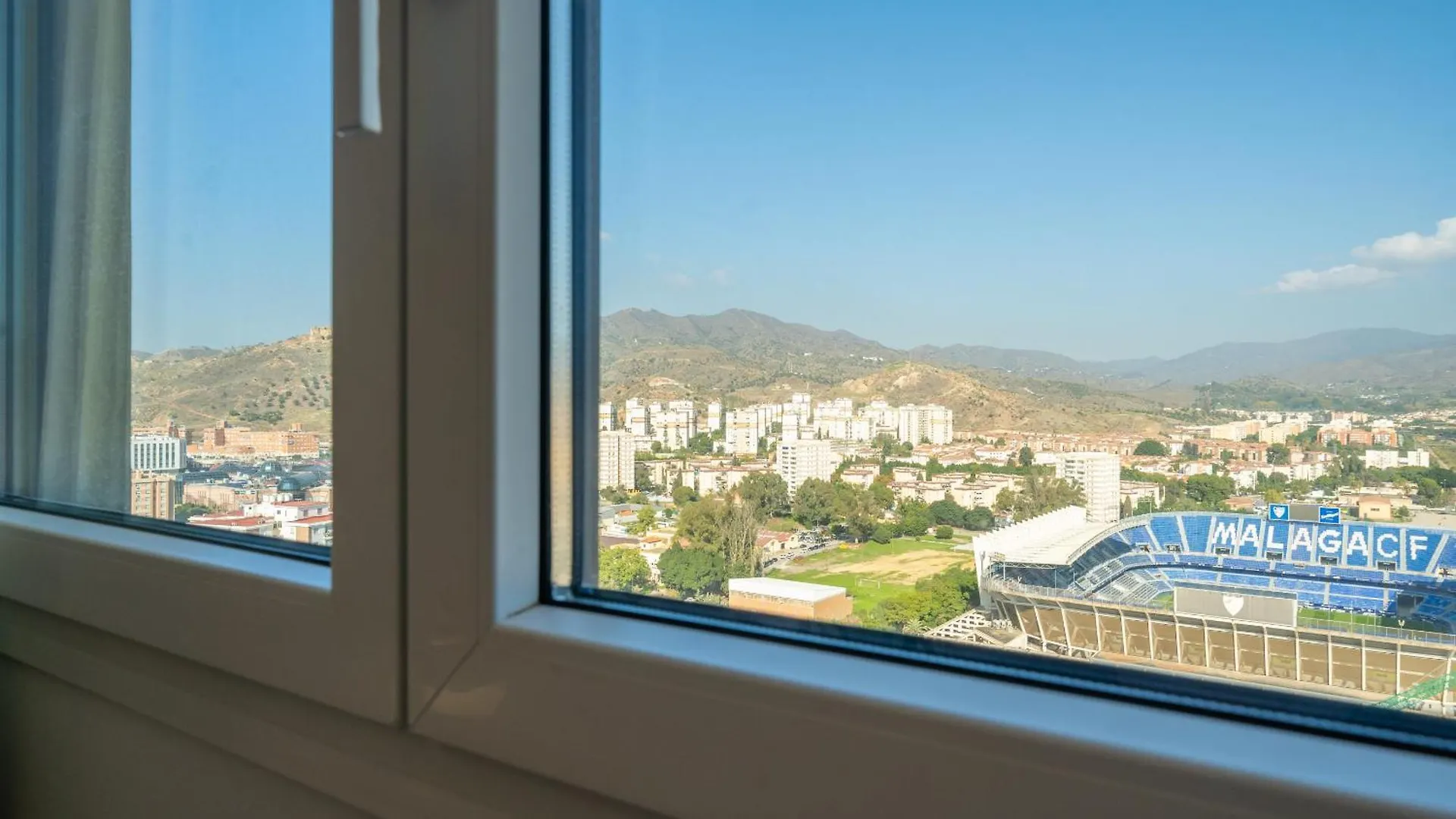 Xpce Urban 9 Malaga Skyline - Parking Free Apartment